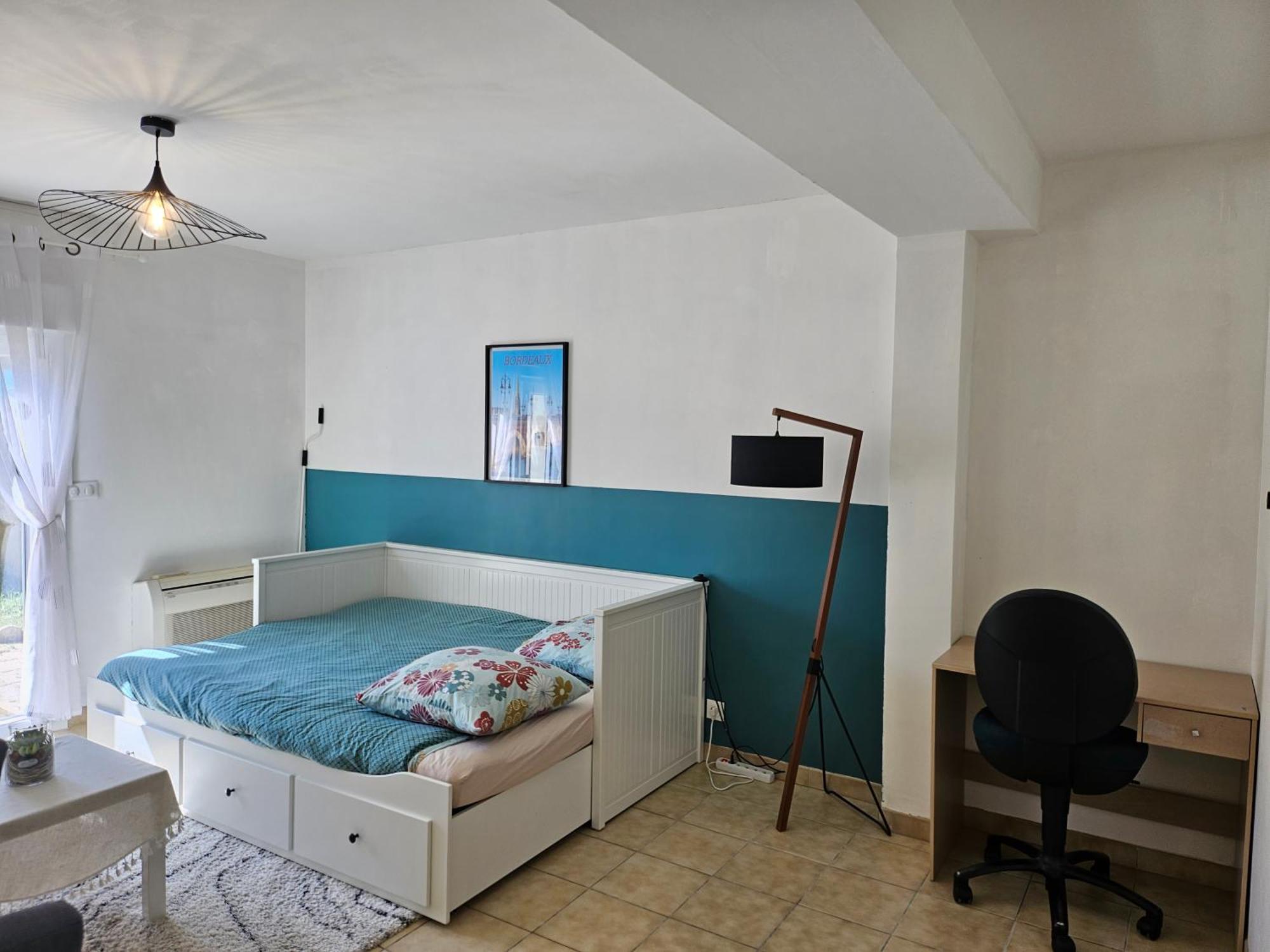 Dependance 4 Personnes Saint-Loubes